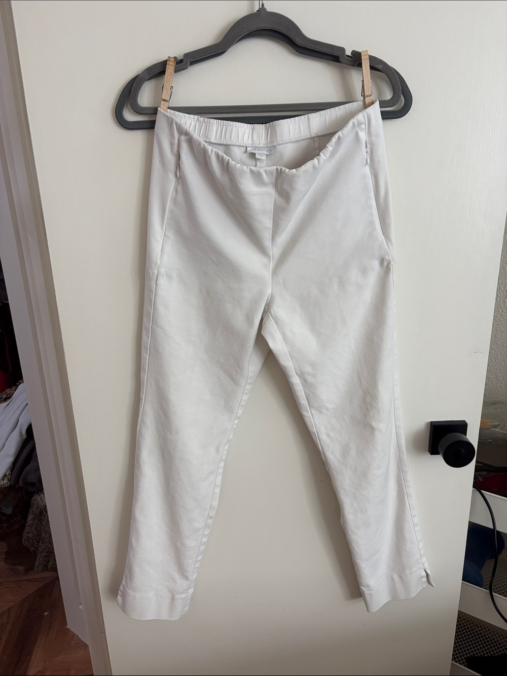 White Women's Slim Ankle Jeans